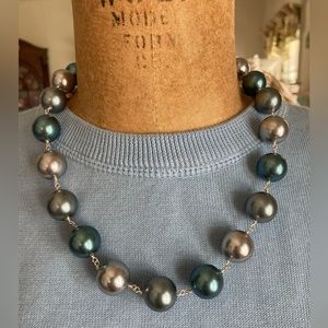 BLUES Shell Pearl Station Necklace 20” Large Pearls. GORGEOUS